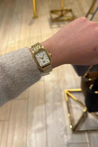 Tory burch