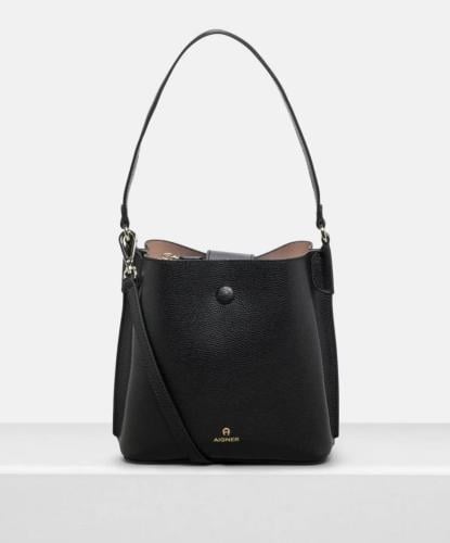 Aigner / black s