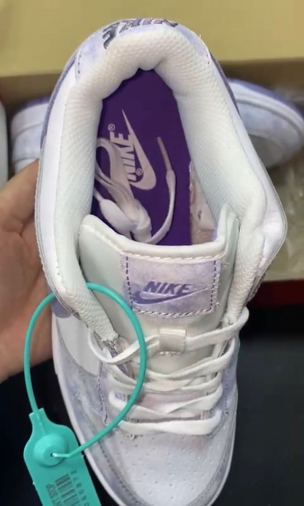 Nike Dunk Low Purple Pulse
