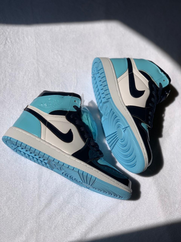 Jordan 1 Retro High Blue Cill