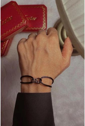 اسواره Cartier خيط اسود حلق فضي