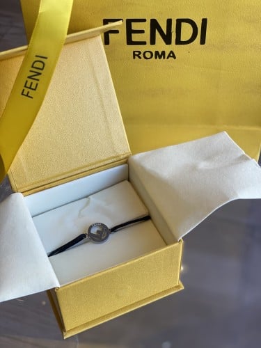 اسواره Fendi خيط اسود مع حلق فضي