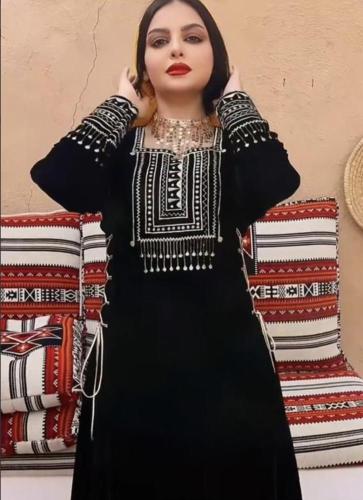 فستان تراثي يوم التأسيس