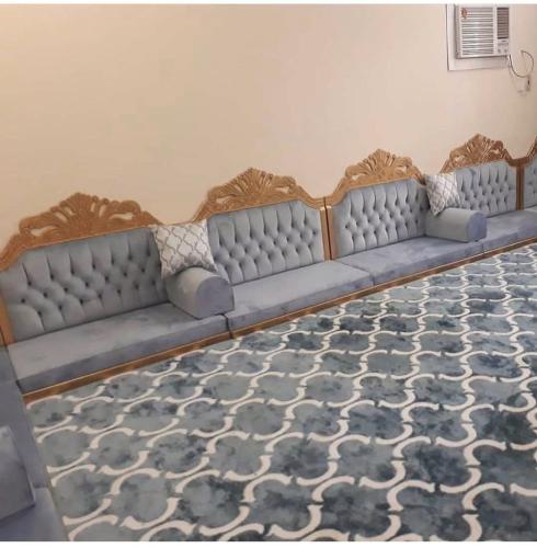 جلسات عربية ازرق بتصميم مختلف فريد