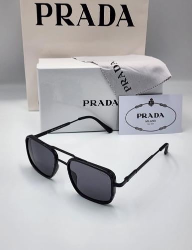 نظارة شمسية PRADA