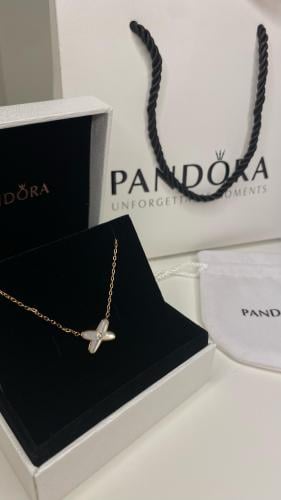 سلسال Pandora