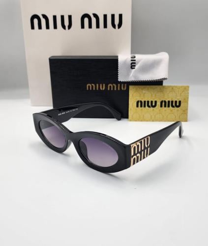 نظارة شمسية Miu Miu