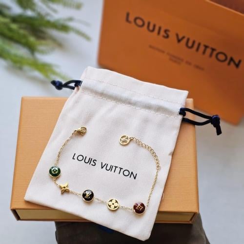 أسوارة LOUIS VUITTON الفاخرة