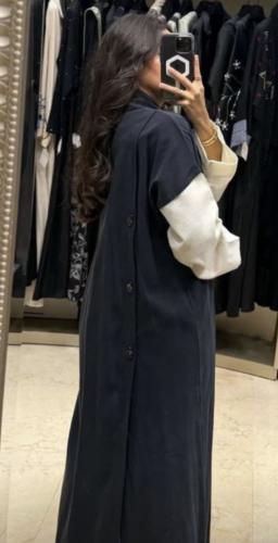 عبايه نص كلوش