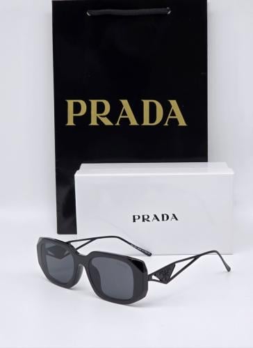 نظارات PRADA