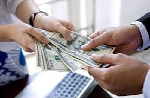 تقديم قروض