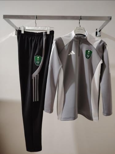 طقم شتوي نادي الاهلي الجديد2025 متجر الزين