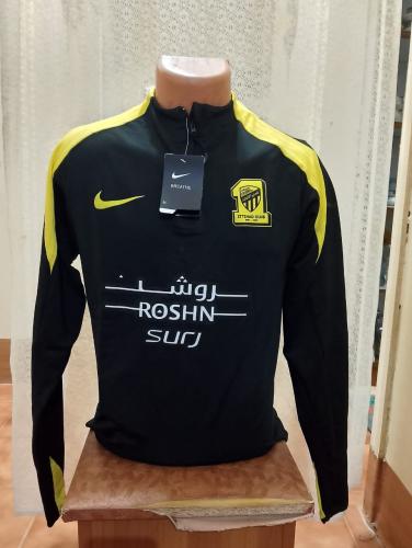 سويتر الاتحاد الاسود 2025 لايفوتك