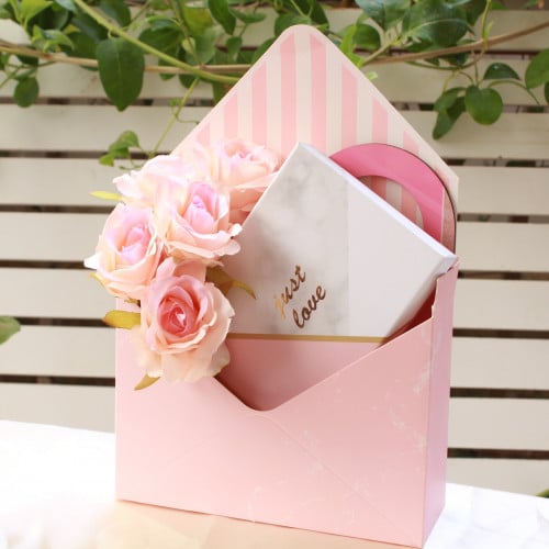 هدية تخرج أنيقة