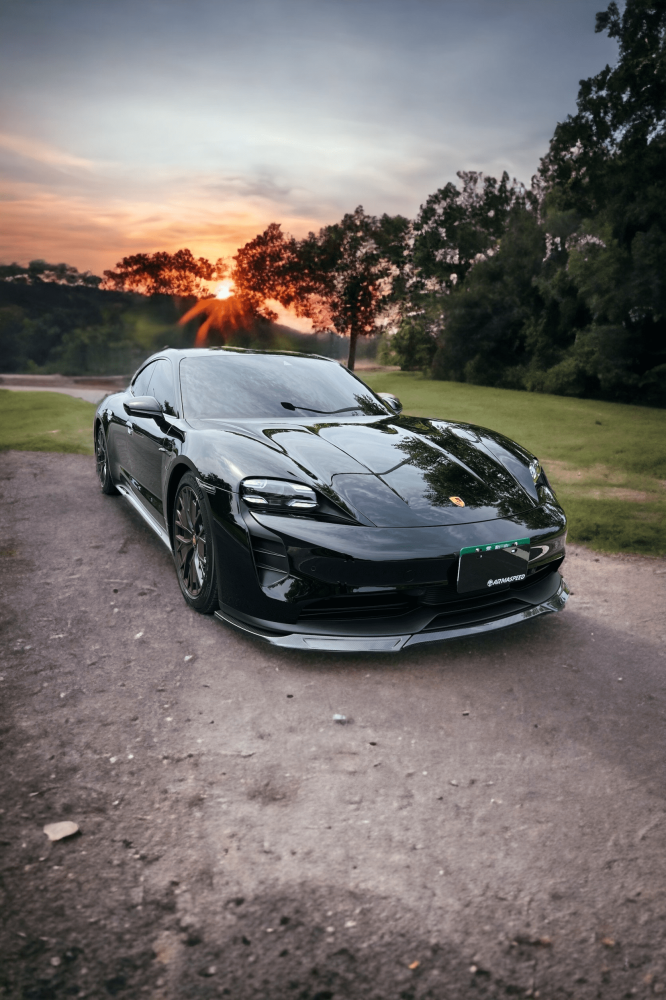 Porsche Taycan دقنه أمامية كاربون فايبر
