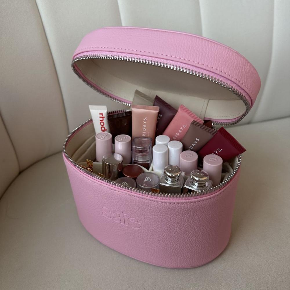 The mini vanity case