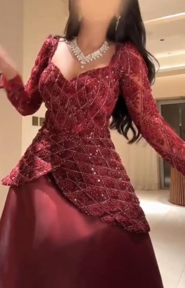 فستان سهرة راقي خامه ميكادو