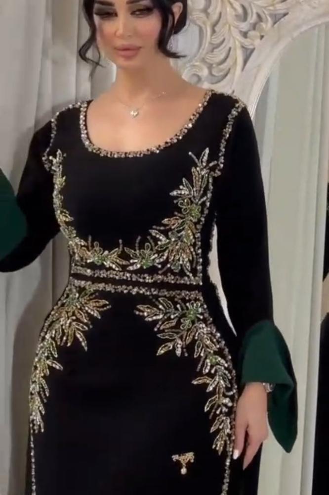 فستان سهره خامة كريب +جورجيتب تطريز يدوي