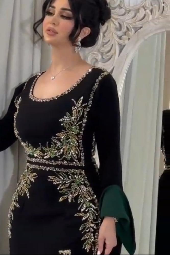 فستان سهره خامة كريب +جورجيتب تطريز يدوي