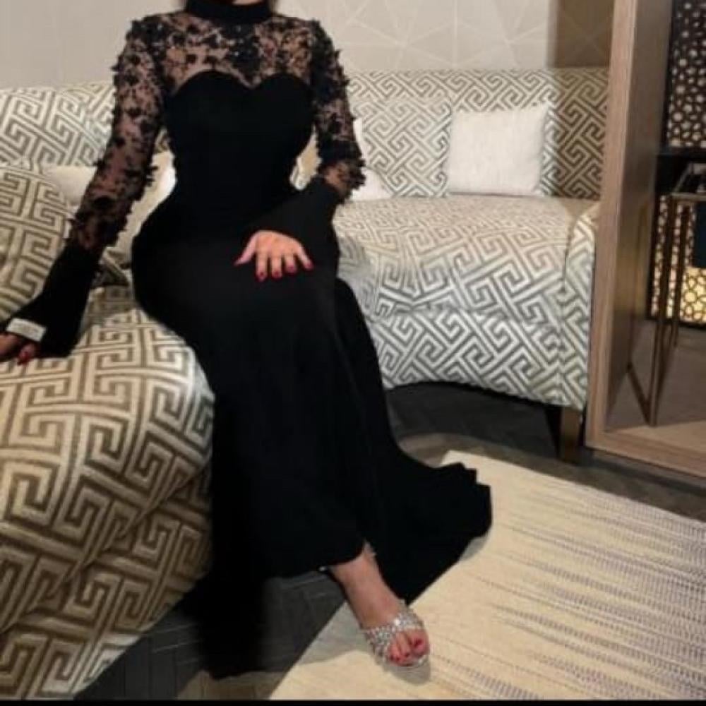 فستان سهرة لكرا كريب