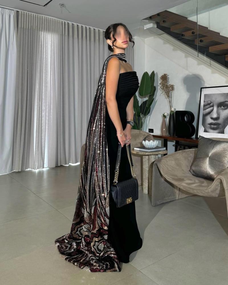 فستان سهرة اسود مطرز جذاب