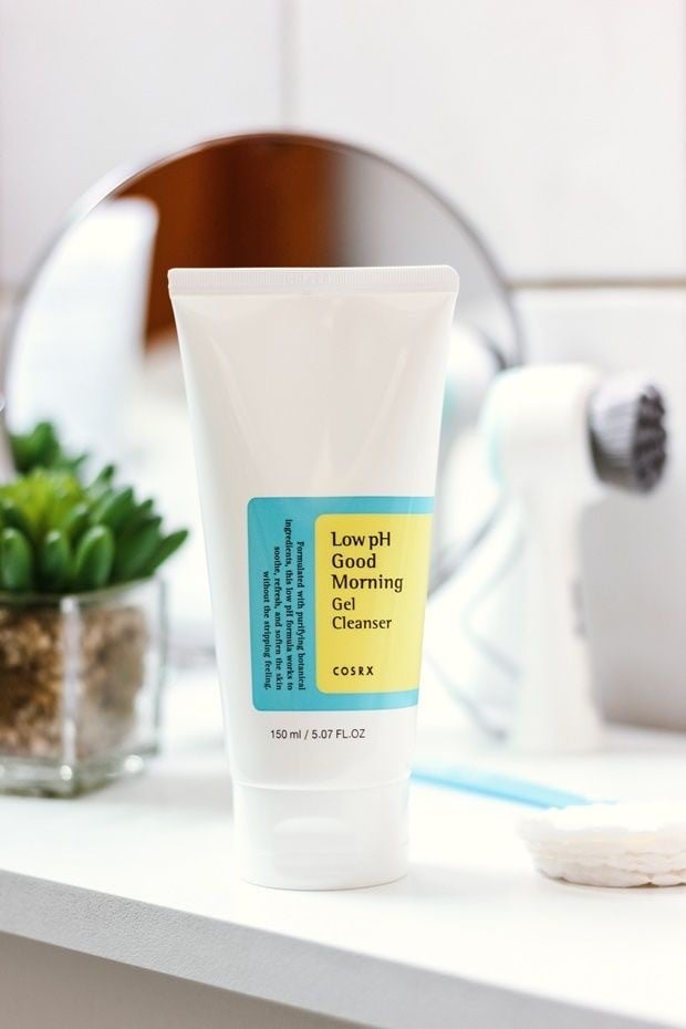 كوزركس cosrx غسول لتنظيف البشرة بفعالية و لطف COSRX Low pH Good Morning Gel Cleanser
