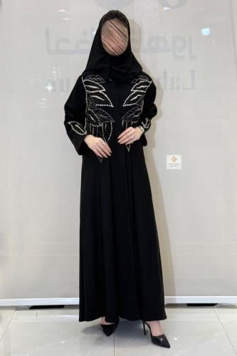 عبايه نايله نص كلوش بقماش كريب لمياءاسود بتدخيلات...