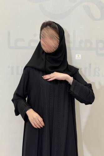 عبايه كلوش سدو ف الاكمام وقدام بقماش اننرنت لون اس...