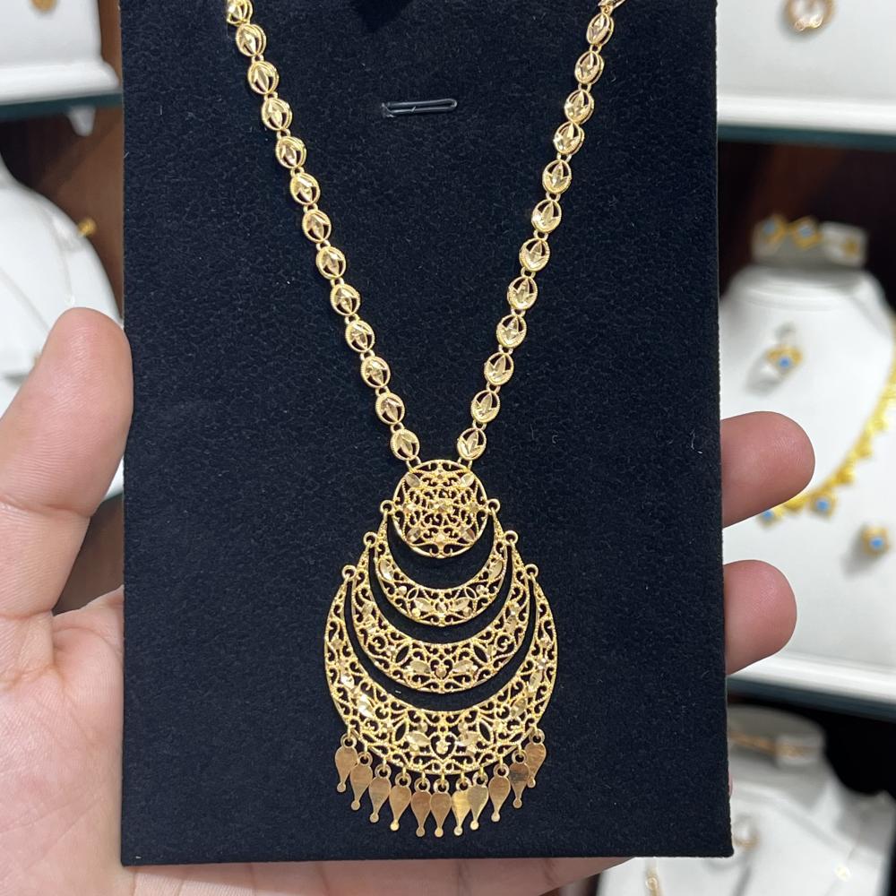 عقد ذهب عيار 21 وزن 17.88