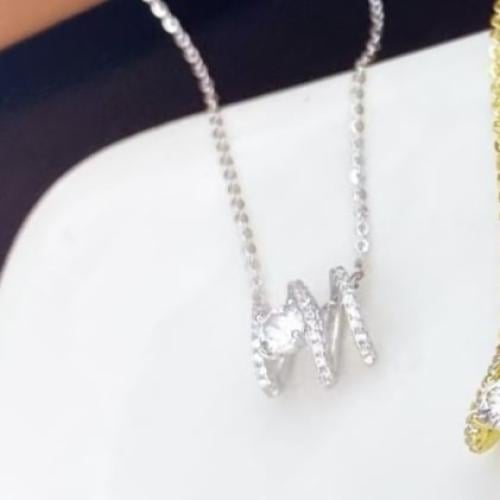 عقد فضة عيار 925