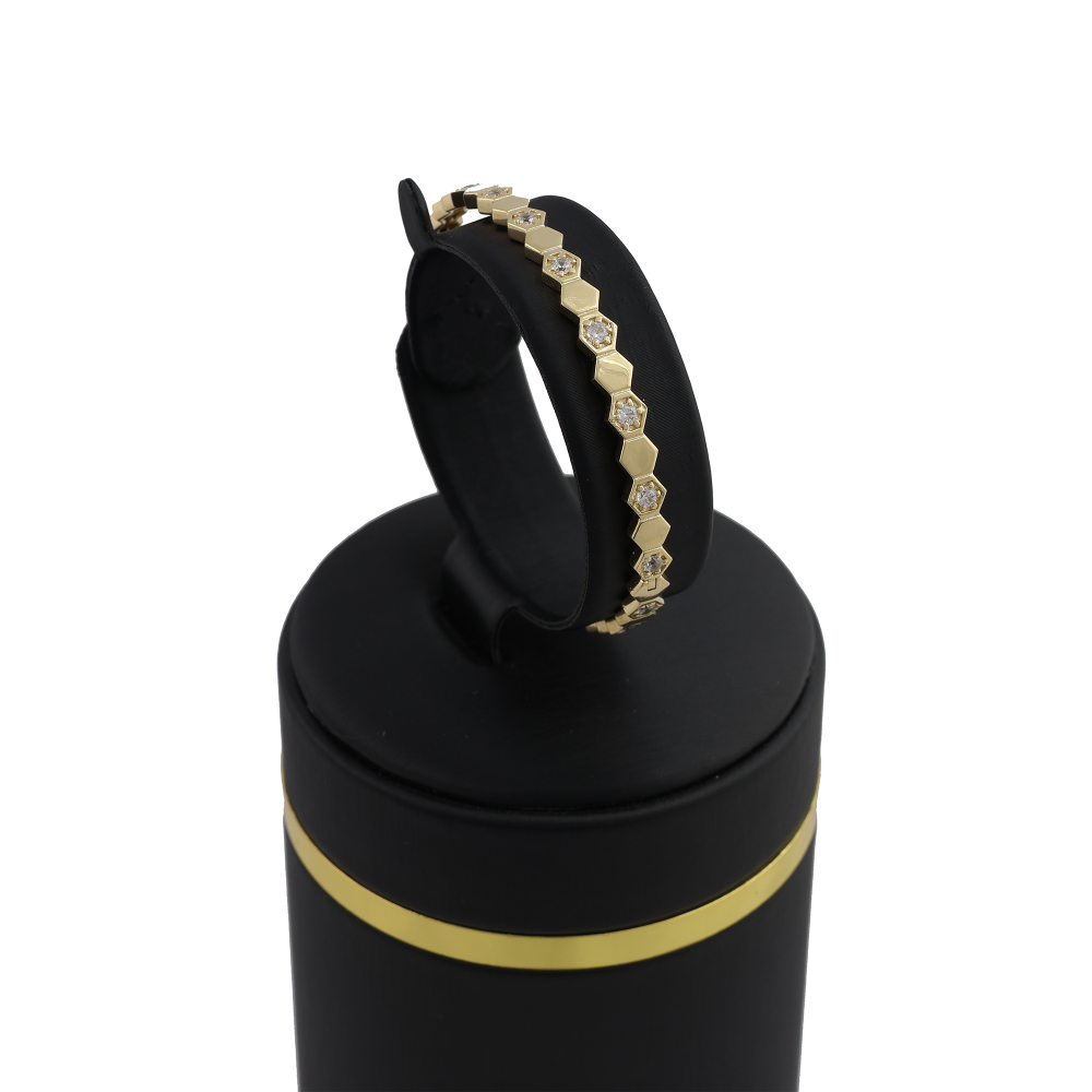 طقم خلايا النحل اسوارة وخاتم عيار 18 وزن 11.6 جرام شذور الذهب