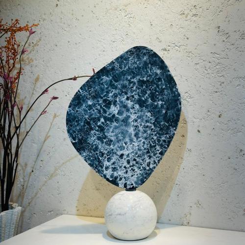 قطعة ديكور حديد بقاعدة رخام51×30×14سم