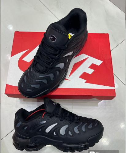 نايك اير ماكس بلس Nike Air Max
