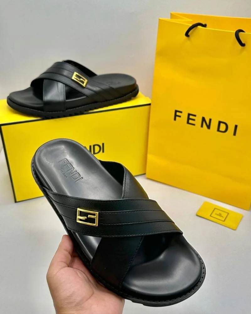 Fendi slippers men online