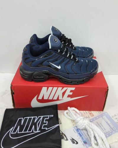 نايك اير ماكس بلس Nike Air Max