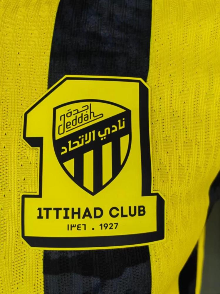 تيشيرت الإتحاد الأساسي الجديد ٢٦/٢٥