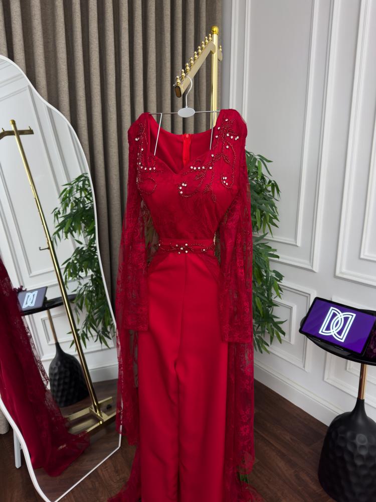 hand embroidered dress material Hand embroidered Eid Dress Fabric: lawn Color can be customized according to your choice . Eid booking of this dress open till 30th April. DM us to place an order. #handmade #embroidery #