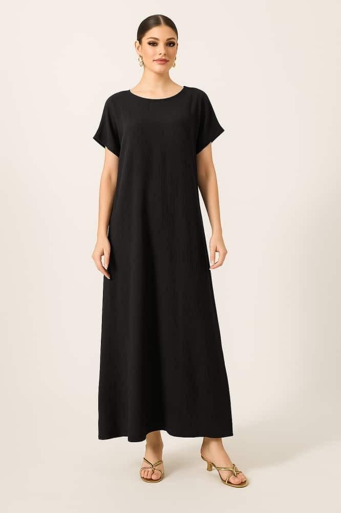 فستان تحت العباية