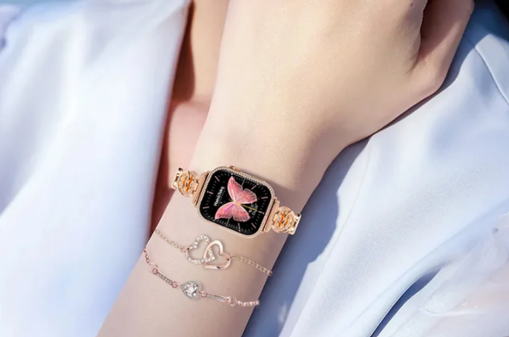 ساعة ذكية للنساء