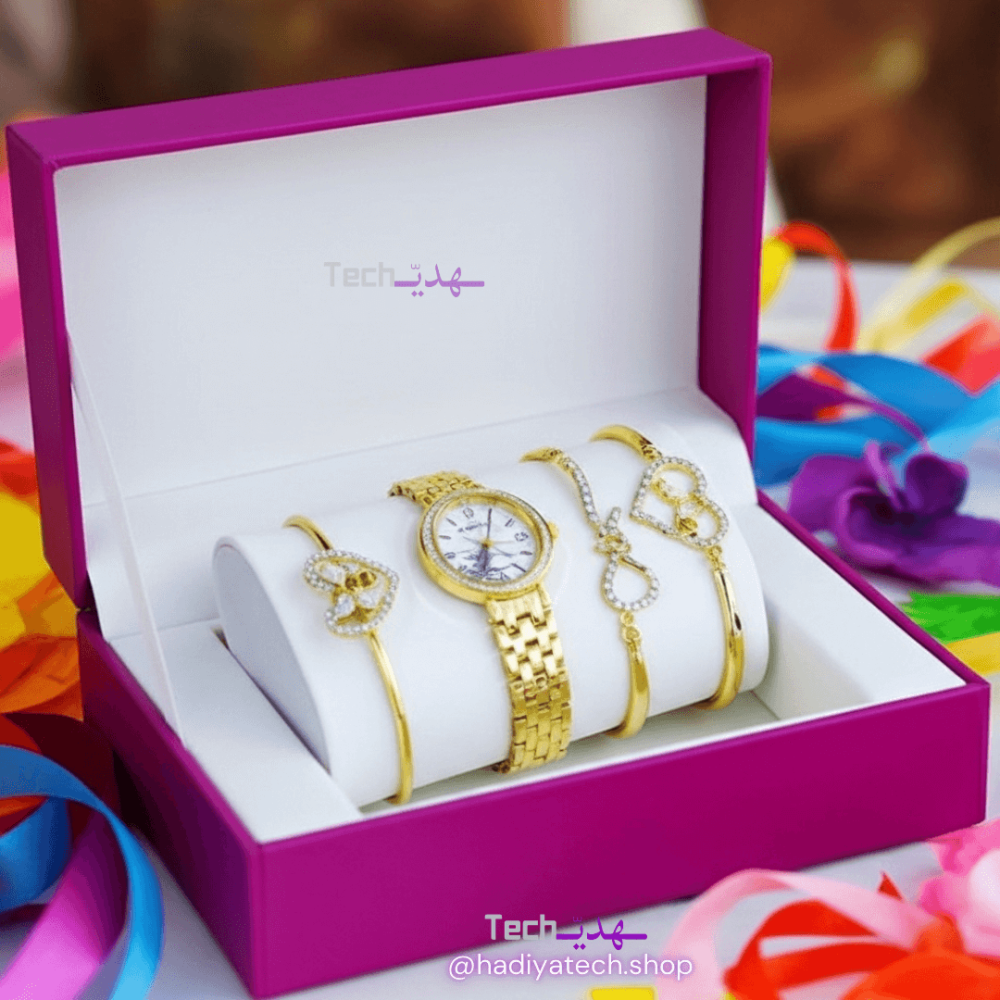 طقم نسائي أنيق