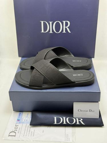 سليبر DIOR