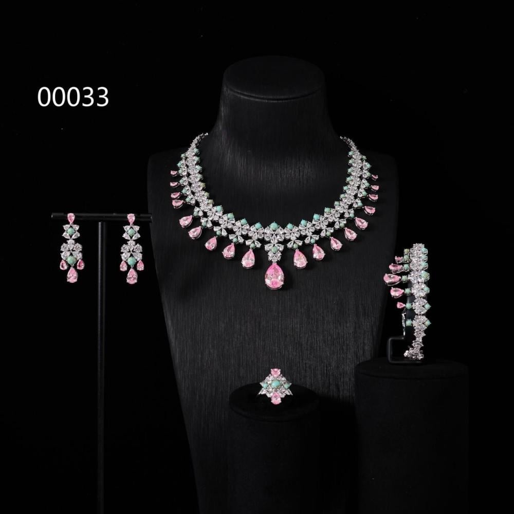 طقم مجوهرات زركون فخم عالي الجودة 4 قطع 0230