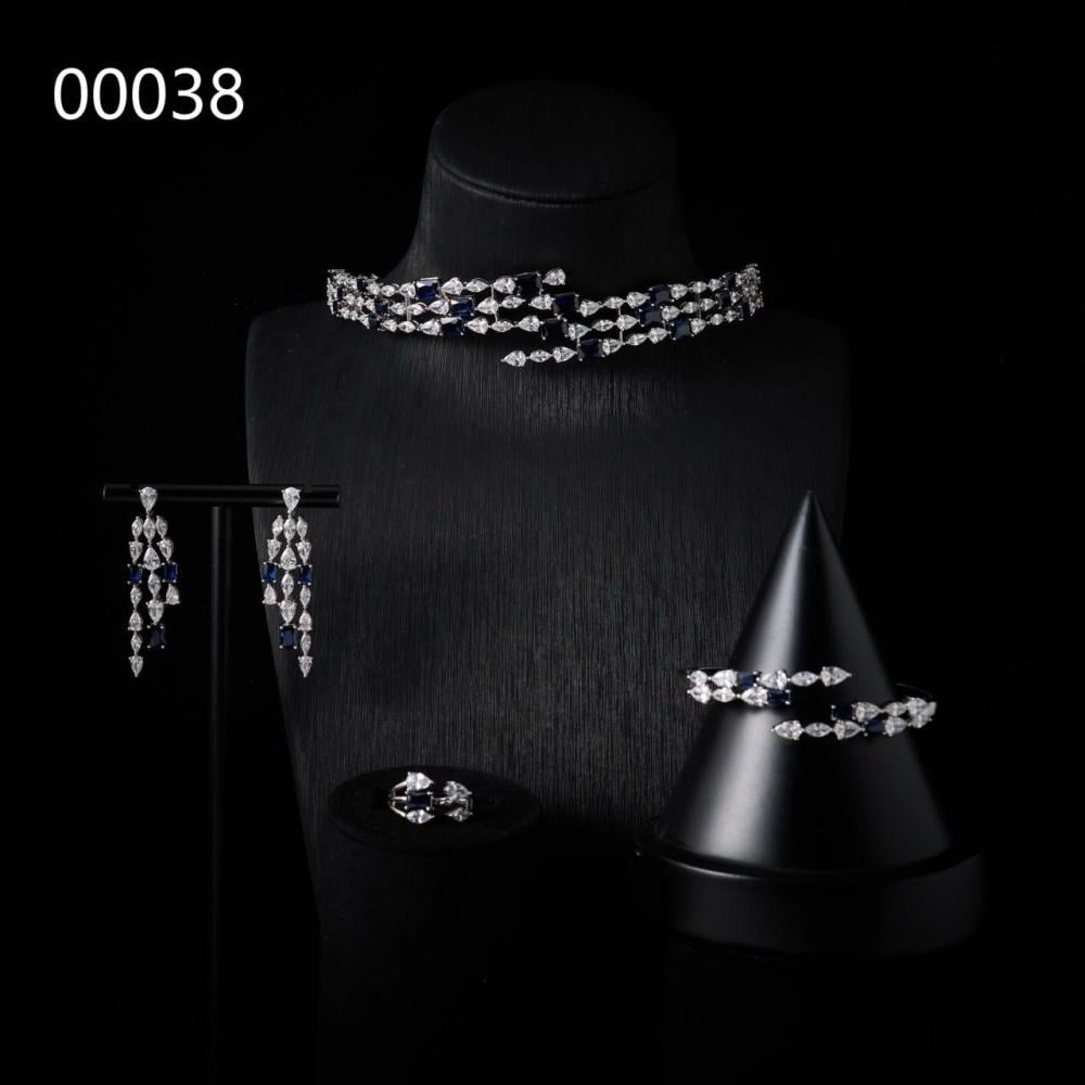 طقم مجوهرات زركون فخم عالي الجودة 4 قطع 0239