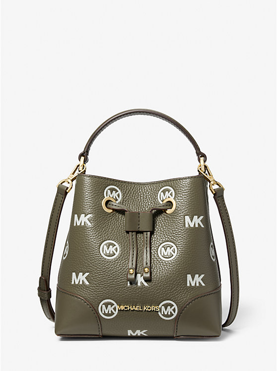 Michael kors mercer discount bucket