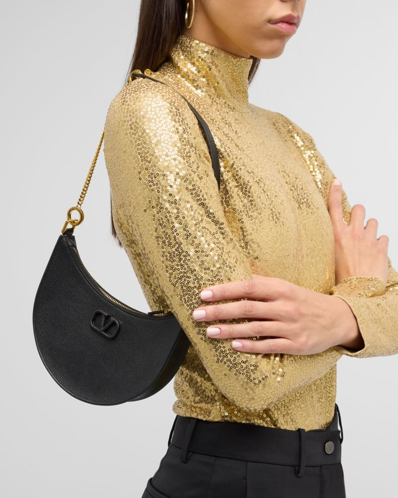 ショルダーバッグ・ポシェット Valentino Garavani Leather Small Go-Hobo Shoulder Bag Valentino Garavani Small VLogo Moon Hobo Bag in Grainy