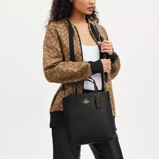 Small Thea tote shoulder bag from Coach Moon Outlet