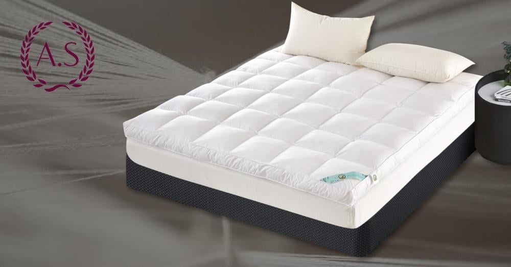 لباد السرير: السر الخفي لنوم عميق وراحة لا تُنسى