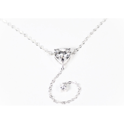 تعليقة قلب ألماس