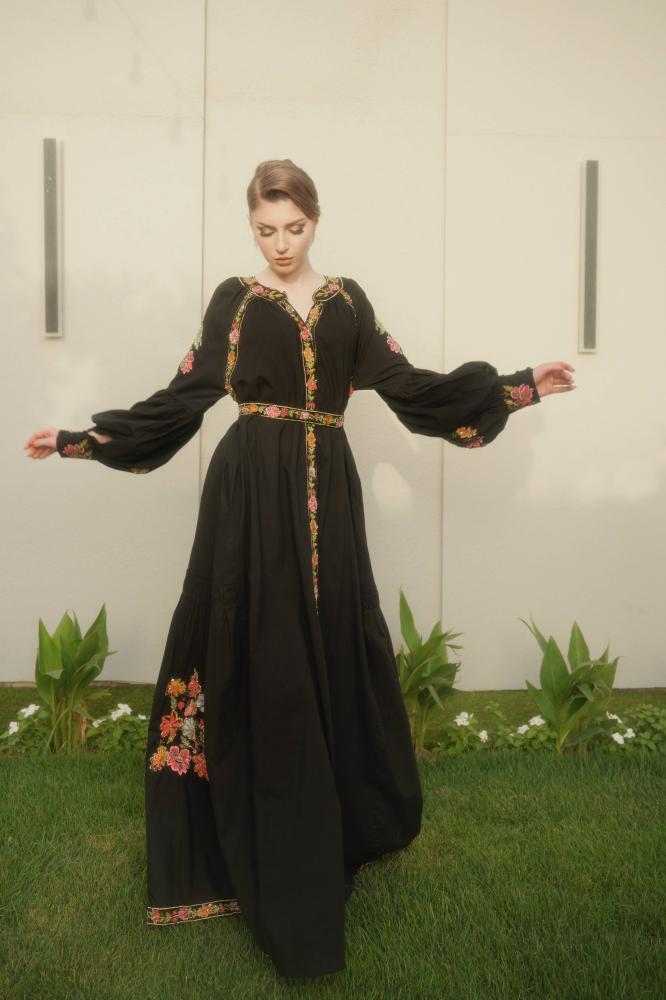 فستان بيلسان اسود