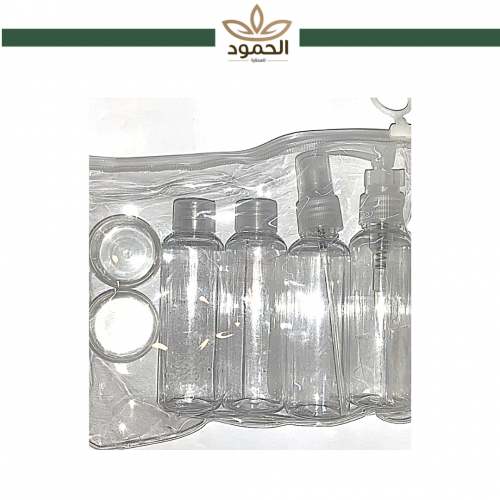 مجموعة علب صغيرة في شنطة شفاف